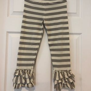 Mustard Pie stripe ruffle leggings, size 6